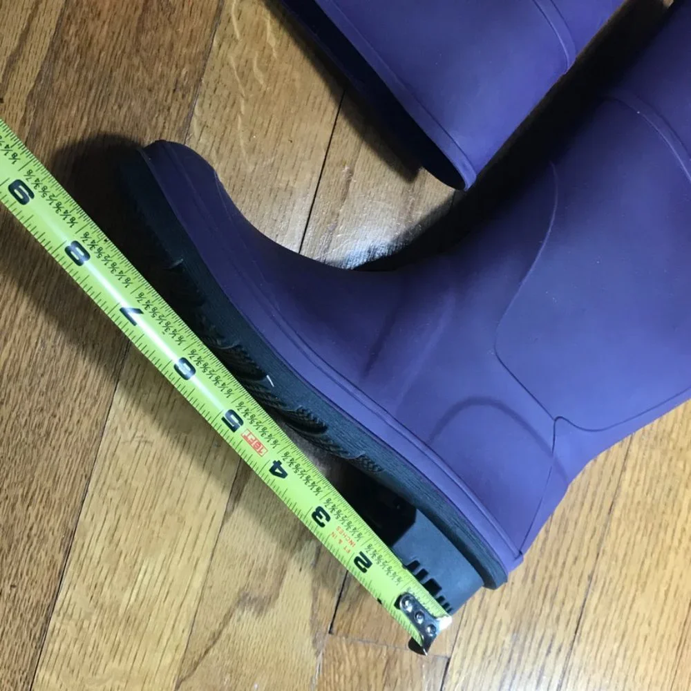 NWOT Kamik Purple Waterproof Rain Boots Kids Youth Size 2